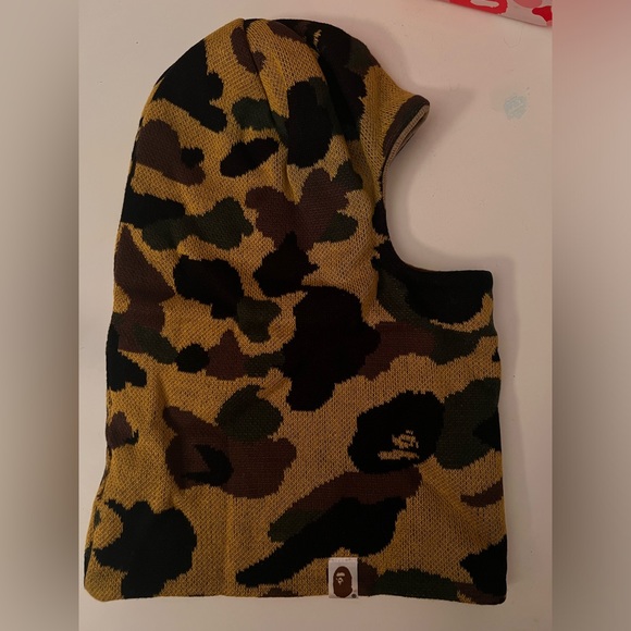 Bape - Picture 4 of 4